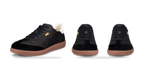 Sneaker nữ đen kiểu thể thao cổ điển với đế nâu