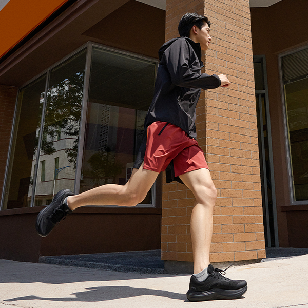 Người mới chạy nên chạy nhẹ nhàng từ 1-3km