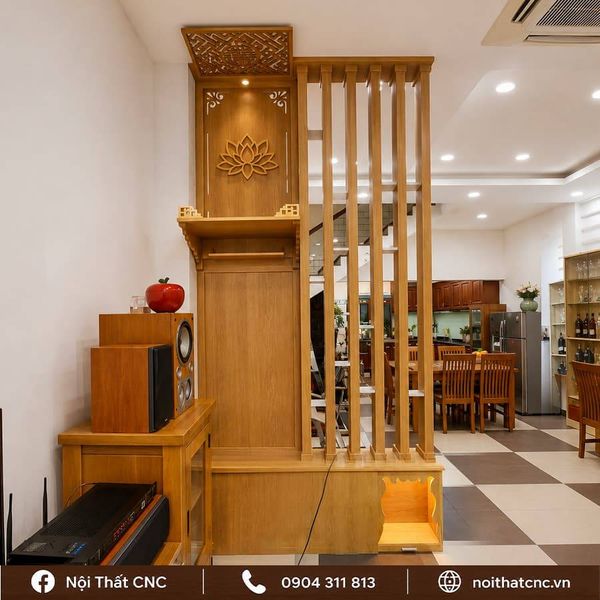 Lam gỗ kết hợp trang thờ treo đẹp cho phòng khách