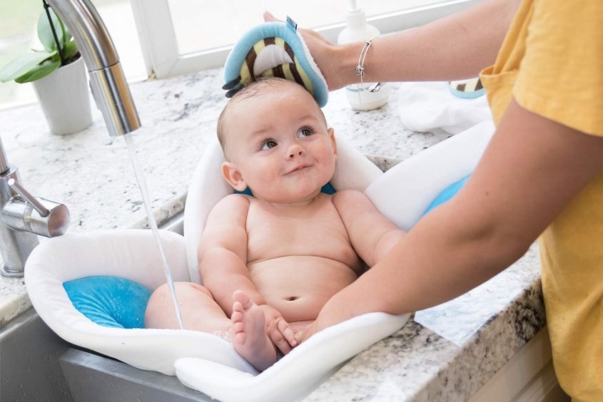 Trẻ tiêm phòng sau bao lâu thì được tắm?