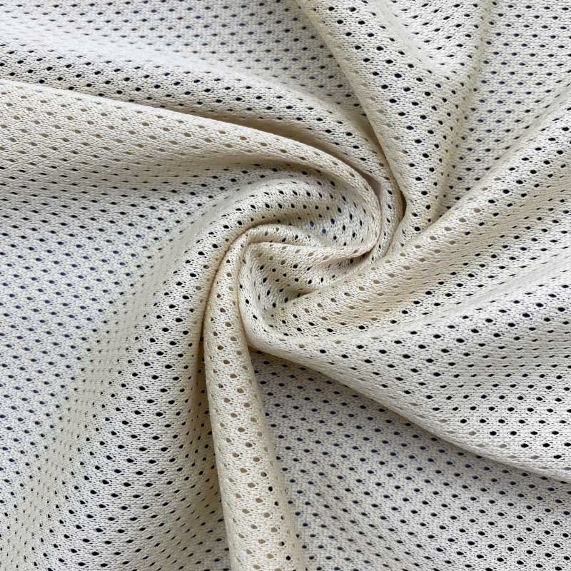Vải lưới polyester là gì? Ưu nhược điểm, bảng giá và ứng dụng