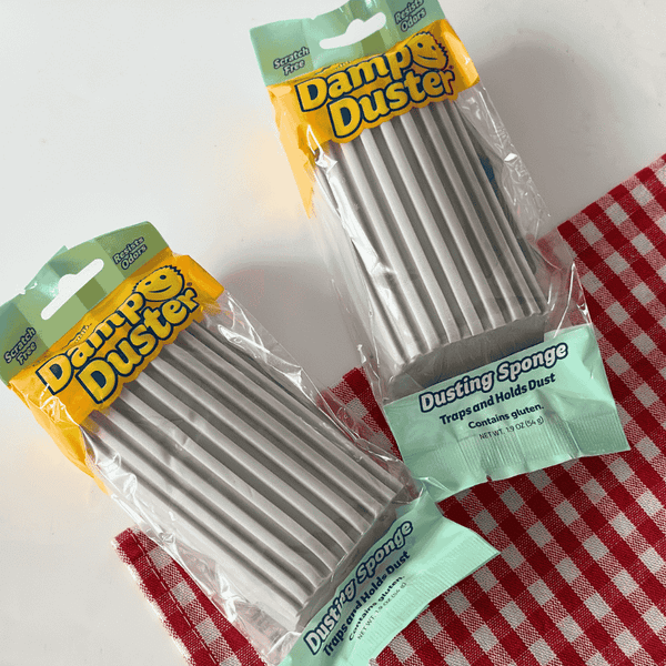 Miếng xốp lau bụi Damp Duster Scrub Daddy