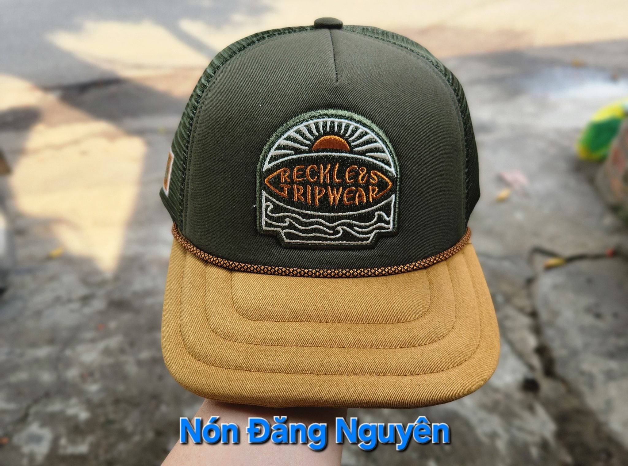 Nón Trucker là gì? Đặc điểm, cấu tạo và các loại nón Trucker phổ biến