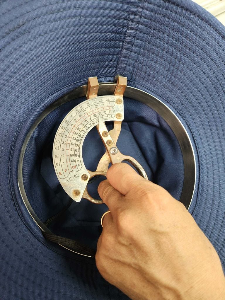 Kiểm tra vệ sinh nón