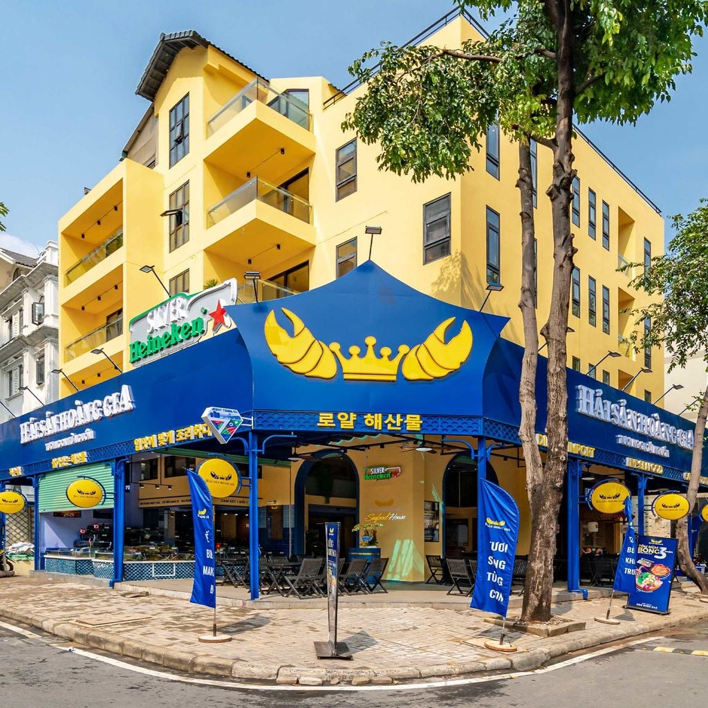 HẢI SẢN HOÀNG GIA CHI NHÁNH 46-48 PHẠM VĂN NGHỊ, PHÚ MỸ HƯNG, QUẬN 7 - NHÀ HÀNG HẢI SẢN NÊN THỬ KHI ĐẾN SÀI GÒN