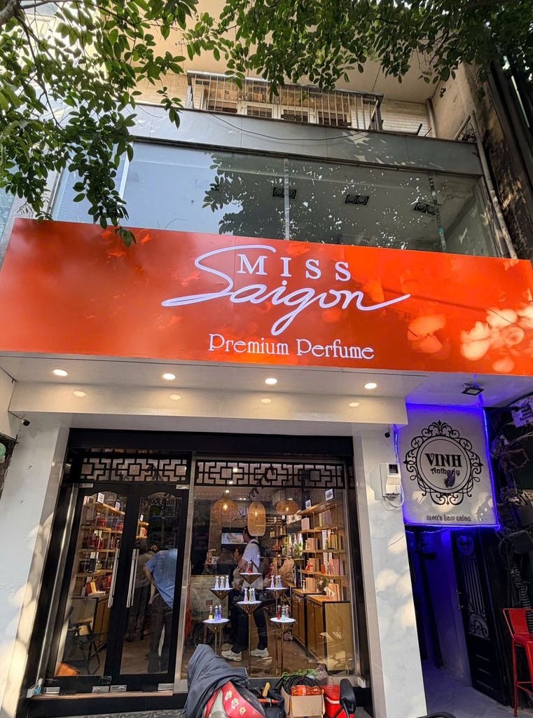 Miss Saigon Premium Perfume Hàng Bông - 159 P. Hàng Bông, Phường Hoàn Kiếm, Hà Nội