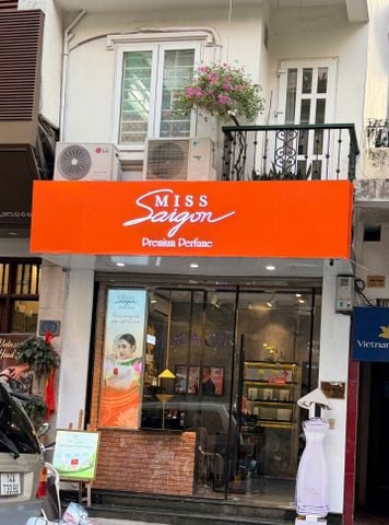Miss Saigon Premium Perfume Hàng Trống - 40 Hàng Trống, Hoàn Kiếm, Hà Nội