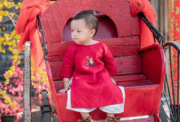 Chuẩn bị Tết đầu tiên cho bé: Mẹ cần lưu ý điều gì?