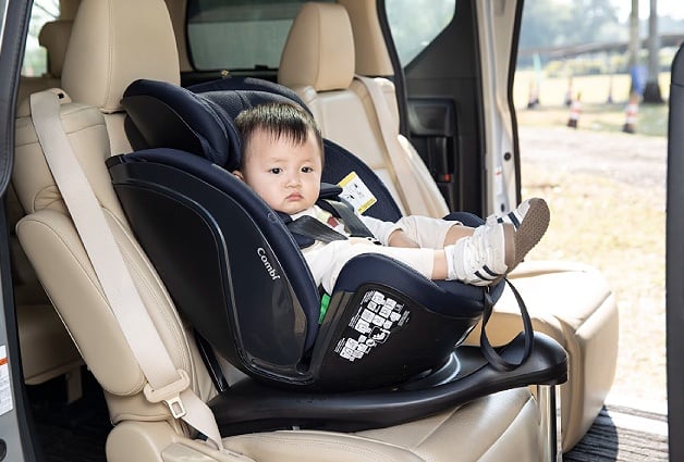 Chọn đúng ghế ngồi ô tô cho trẻ em theo độ tuổi và tiêu chuẩn an toàn mới nhất