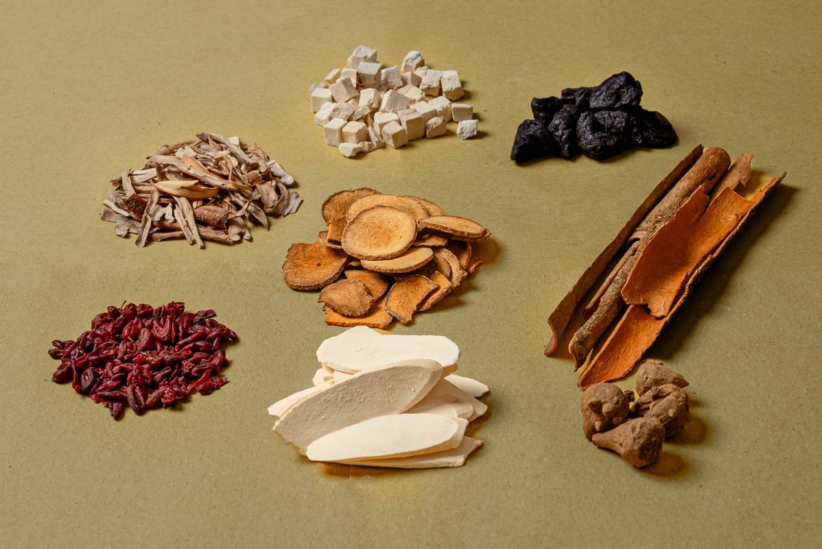 Bát Vị Quế Phụ Hoàn: Bổ Thận Dương, Cố Tinh, Ôn Trung Ích Hỏa Hiệu Quả