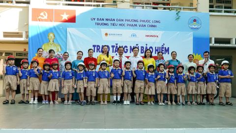 TRAO MŨ BẢO HIỂM – TRAO NGÀN YÊU THƯƠNG CÙNG HEAD SƠN MINH #5