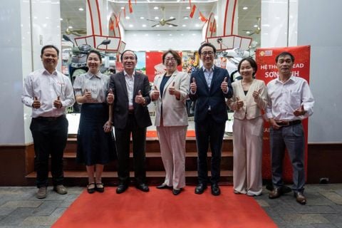 HEAD Sơn Minh vinh dự đón tiếp Đoàn Honda Việt Nam cùng Tổng Giám đốc Sayaka Arai