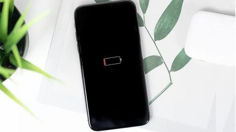 Pin iPhone của bạn nhanh hết? 3 tính năng iOS này có thể là nguyên nhân.