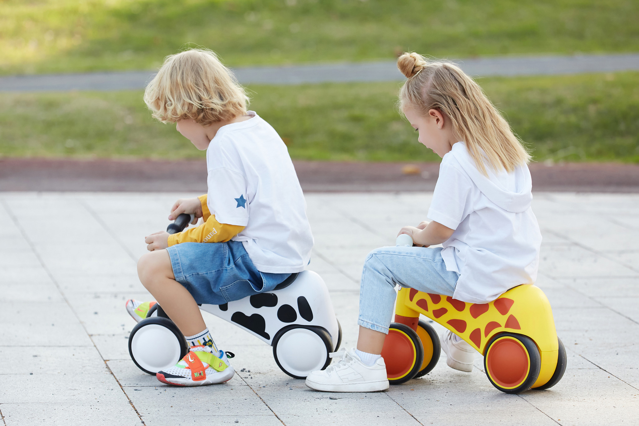 xe chòi chân cho bé kick'n'roll 04