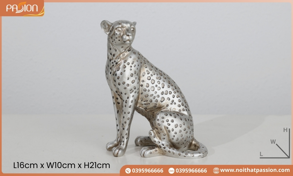 Những lợi ích khi sử dụng tượng báo Jaguar màu bạc trang trí