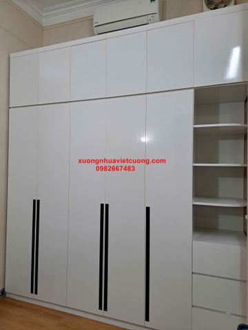 Tủ nhựa làm theo yêu cầu khác gì tủ có sẵn?