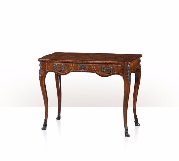 Bàn làm việc cổ điển Louis XV Rococo