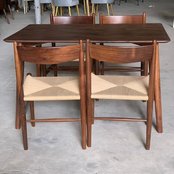 BỘ BÀN ĂN CHUNG CƯ 4 GHẾ&nbsp;- GỖ ÓC CHÓ