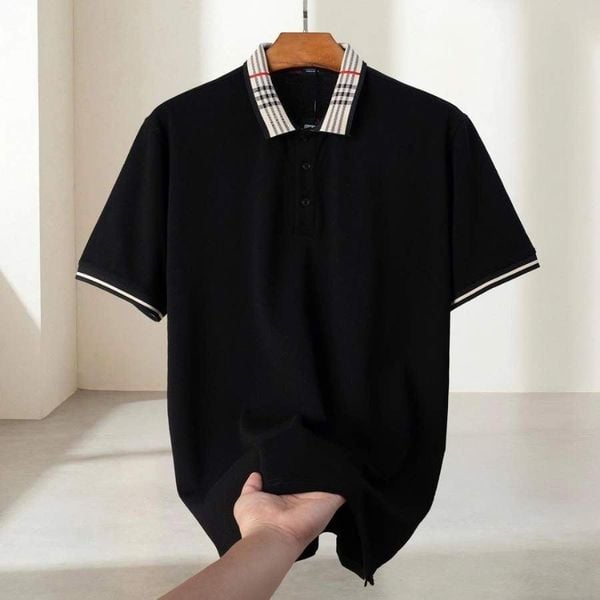 Chi tiết áo polo đen d2 big size nam AKYOO, thời trang cho người ngoại cỡ từ 80-140kg