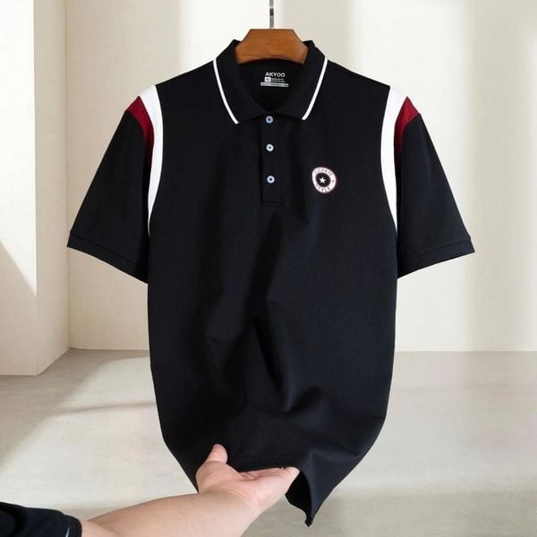 Chi tiết áo polo đen đỏ big size nam AKYOO, thời trang cho người ngoại cỡ từ 80-140kg