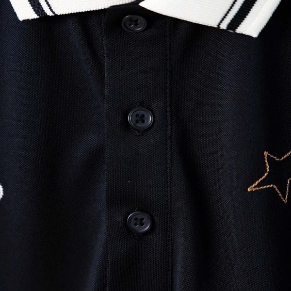 Chi tiết áo polo logo big size nam AKYOO