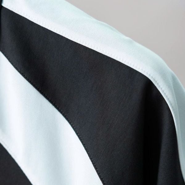 Chi tiết áo polo ghi big size nam AKYOO, thời trang cho người ngoại cỡ từ 90-140kg