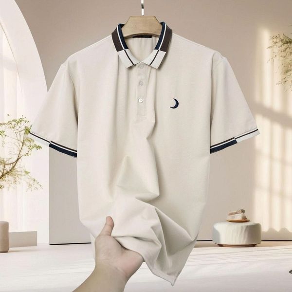 Chi tiết áo polo kem big size nam AKYOO