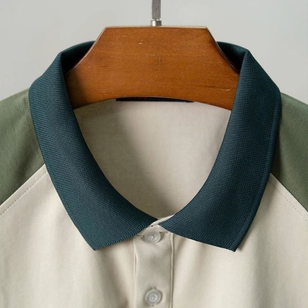 Chi tiết áo polo phối be big size nam AKYOO