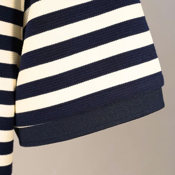 Chi tiết áo polo sọc big size nam AKYOO