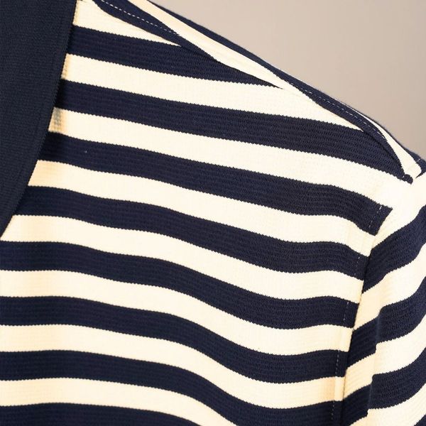 Chi tiết áo polo sọc big size nam AKYOO