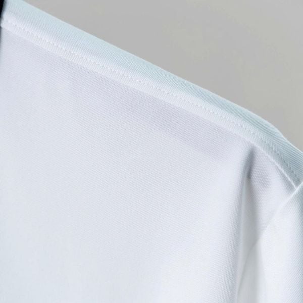 Chi tiết áo polo trắng cổ viền big size nam AKYOO