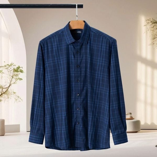 Chi tiết áo sơ mi xanh kẻ big size nam AKYOO