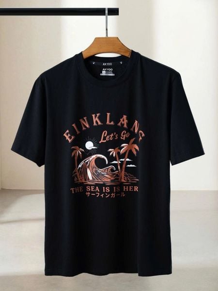 Chi tiết áo thun đen họa tiết big size nam AKYOO