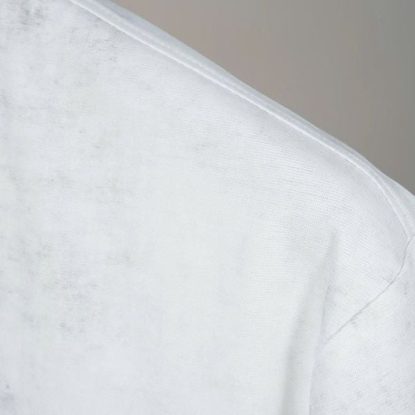 Chi tiết áo thun loang đen big size nam AKYOO