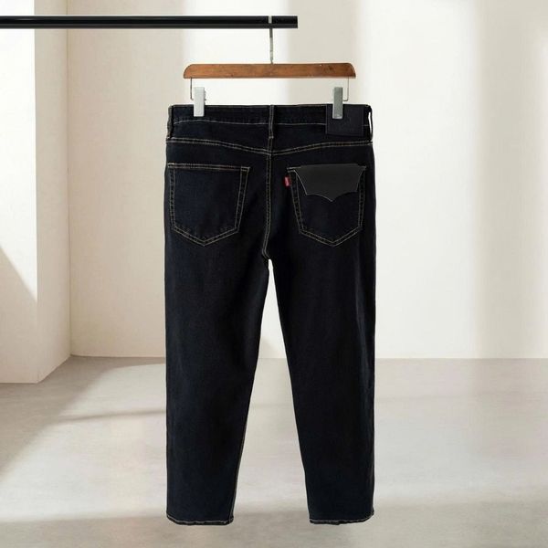 Chi tiết quần jean đen viền big size nam AKYOO, thời trang cho người ngoại cỡ từ 80-140kg