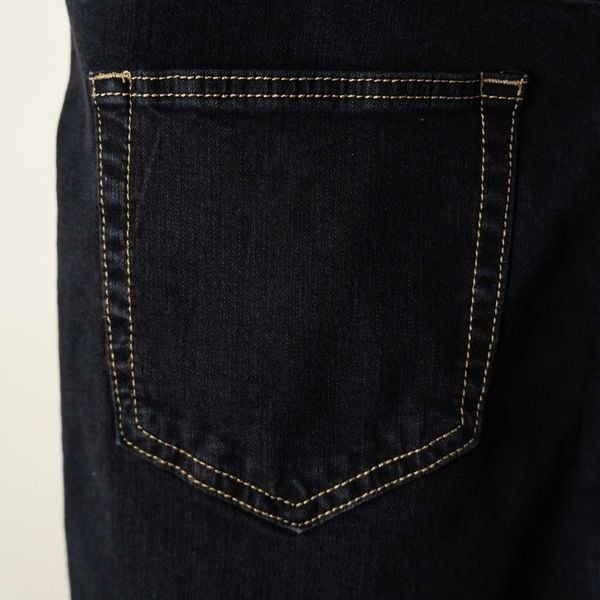 Chi tiết quần jean đen viền big size nam AKYOO, thời trang cho người ngoại cỡ từ 80-140kg