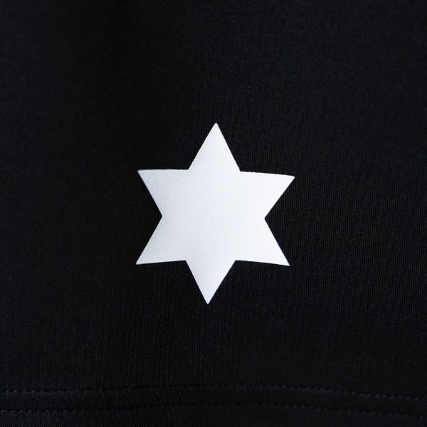 Chi tiết quần short thun đen họa tiết big size nam AKYOO