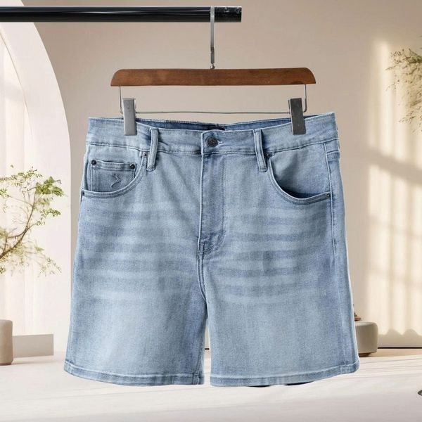 Chi tiết quần short jean nhạt big size nam AKYOO