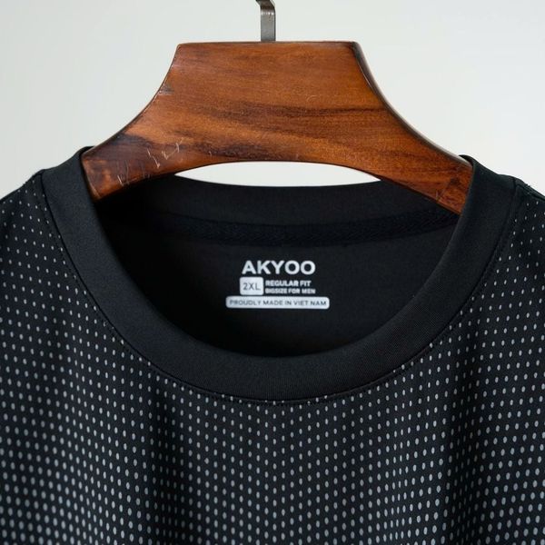 Chi tiết set bộ thể thao đen big size nam AKYOO