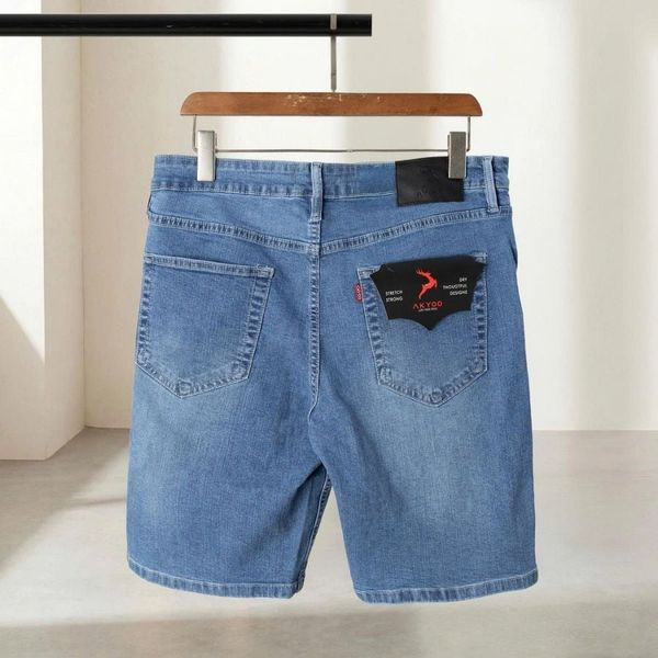 Mặt sau và hai túi ốp quần short jean xanh wash big size nam