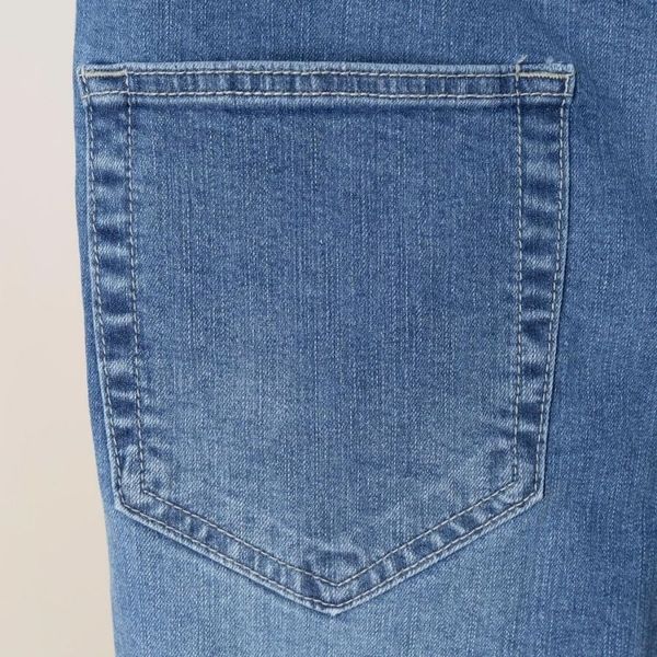 Chi tiết túi sau quần short jean xanh wash big size nam