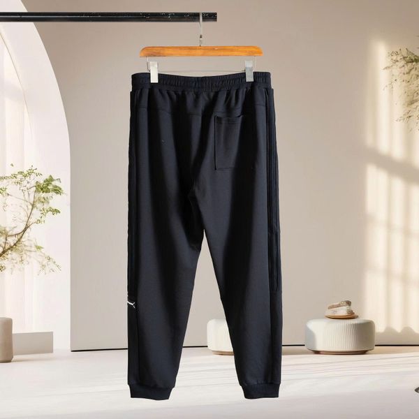 Chi tiết quần nỉ đen sọc big size nam Akyoo