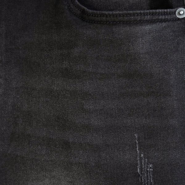 Chi tiết quần jean đen xước big size nam Akyoo