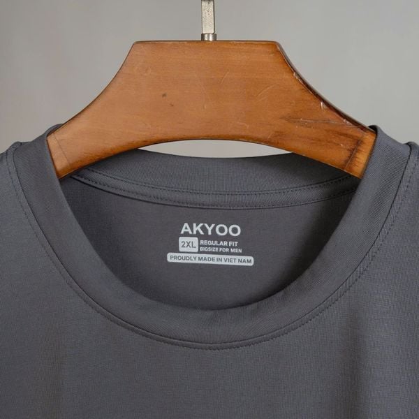 Mô tả chi tiết áo thun xám in big size nam AKYOO