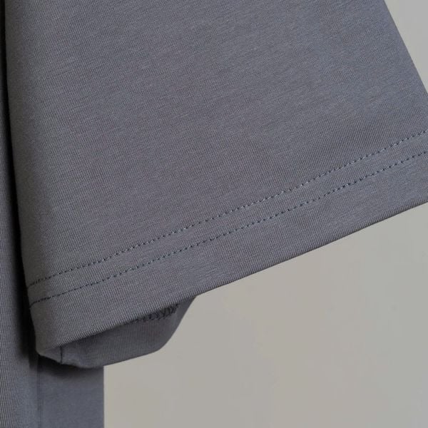 Mô tả chi tiết áo thun xám in big size nam AKYOO