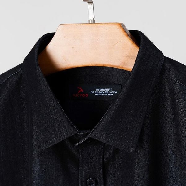 Mô tả chi tiết áo sơ mi denim đen big size nam AKYOO