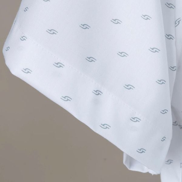 Mô tả chi tiết áo sơ mi trắng in big size nam AKYOO