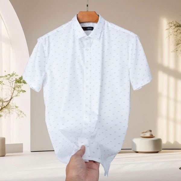 Mô tả chi tiết áo sơ mi trắng in big size nam AKYOO