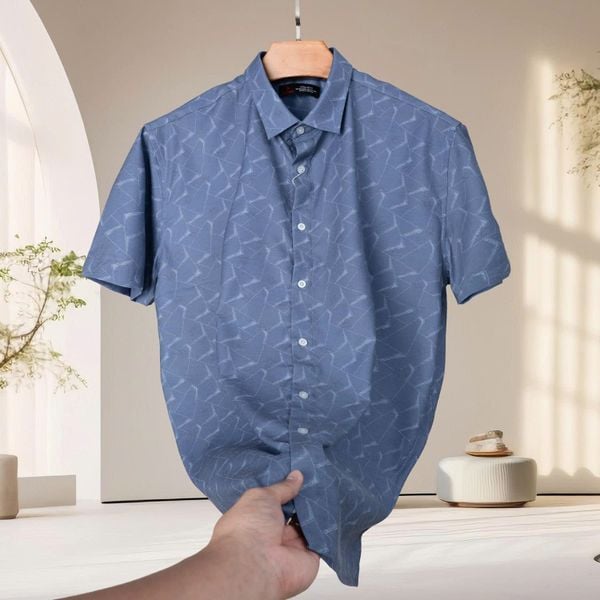 Mô tả chi tiết áo sơ mi xanh in cộc tay big size nam AKYOO