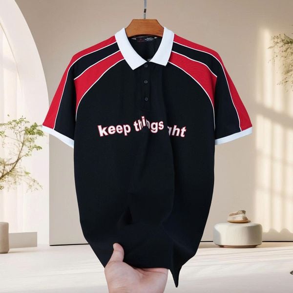 Chi tiết áo polo vai đỏ big size nam AKYOO